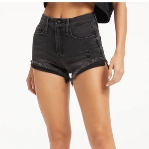 Good American, black good curve shorts
